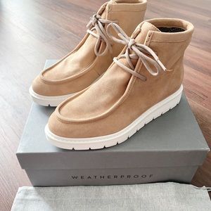 Luxury leather boot